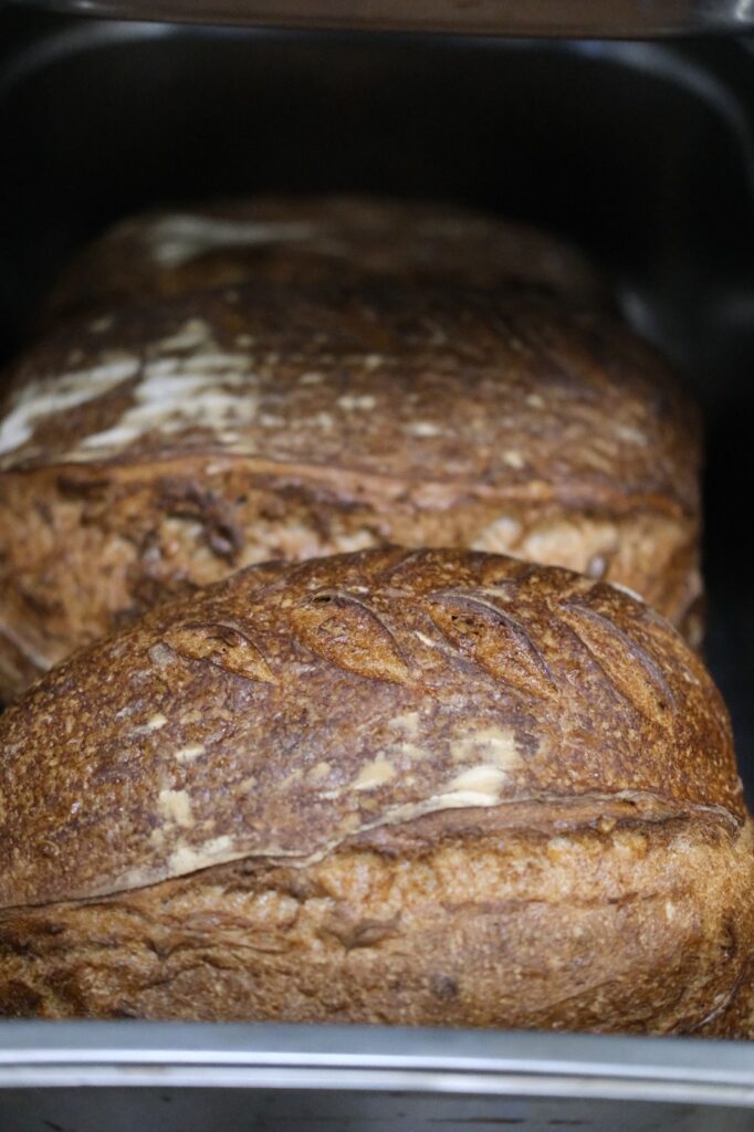 b27a5eee-50c2-4e9c-92a8-f41309841f97